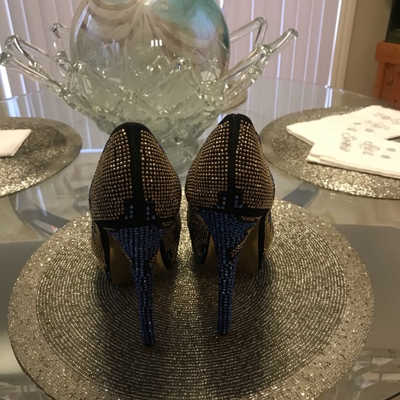 Ladies heels - Picture 6 of 7